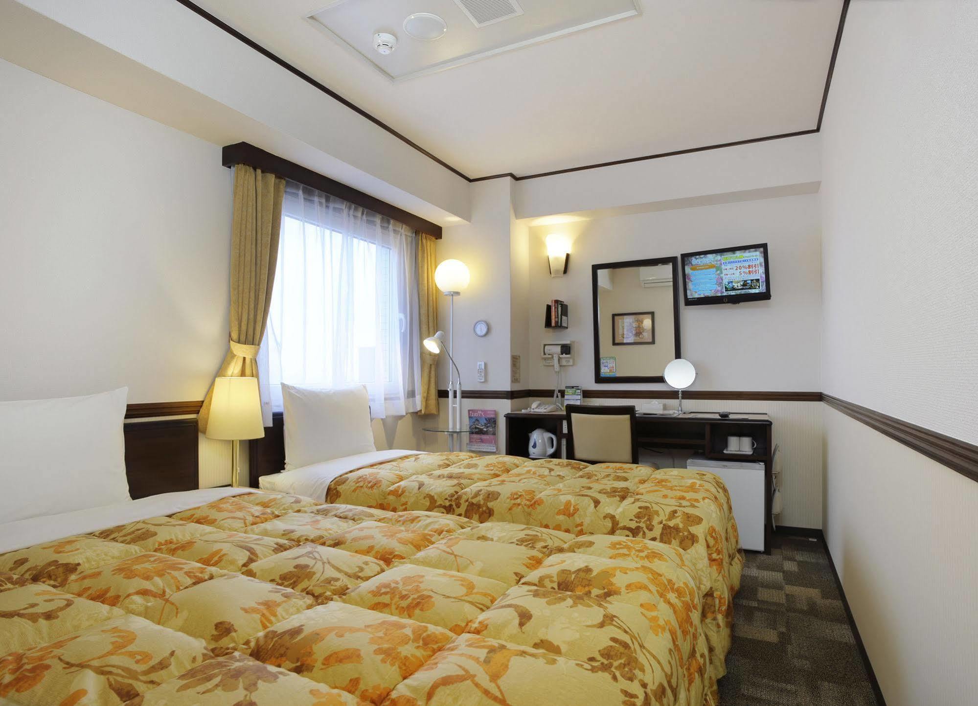 Toyoko Inn Sendai Higashi-Guchi No.1 Bagian luar foto